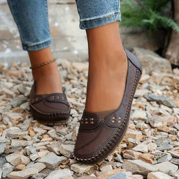 Axia | Women’s Orthopedic Shoes
