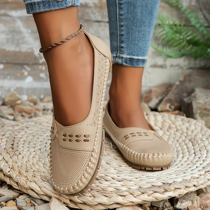 Axia | Women’s Orthopedic Shoes
