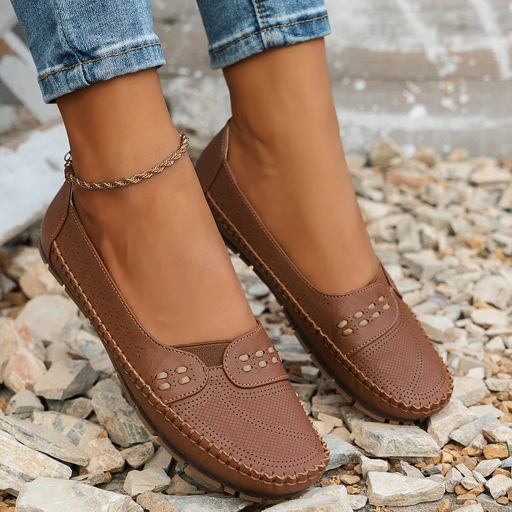 Axia | Women’s Orthopedic Shoes