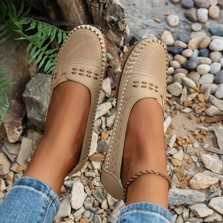 Axia | Women’s Orthopedic Shoes