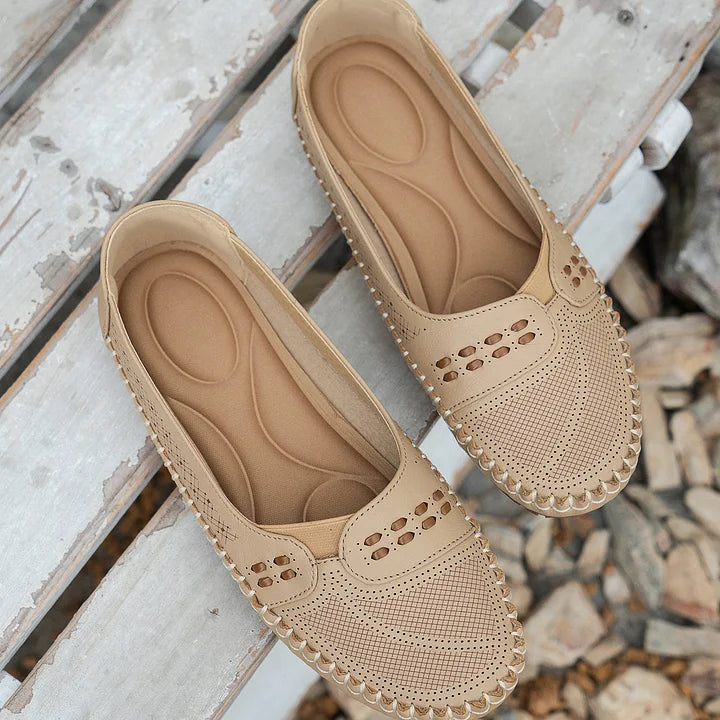 Axia | Women’s Orthopedic Shoes