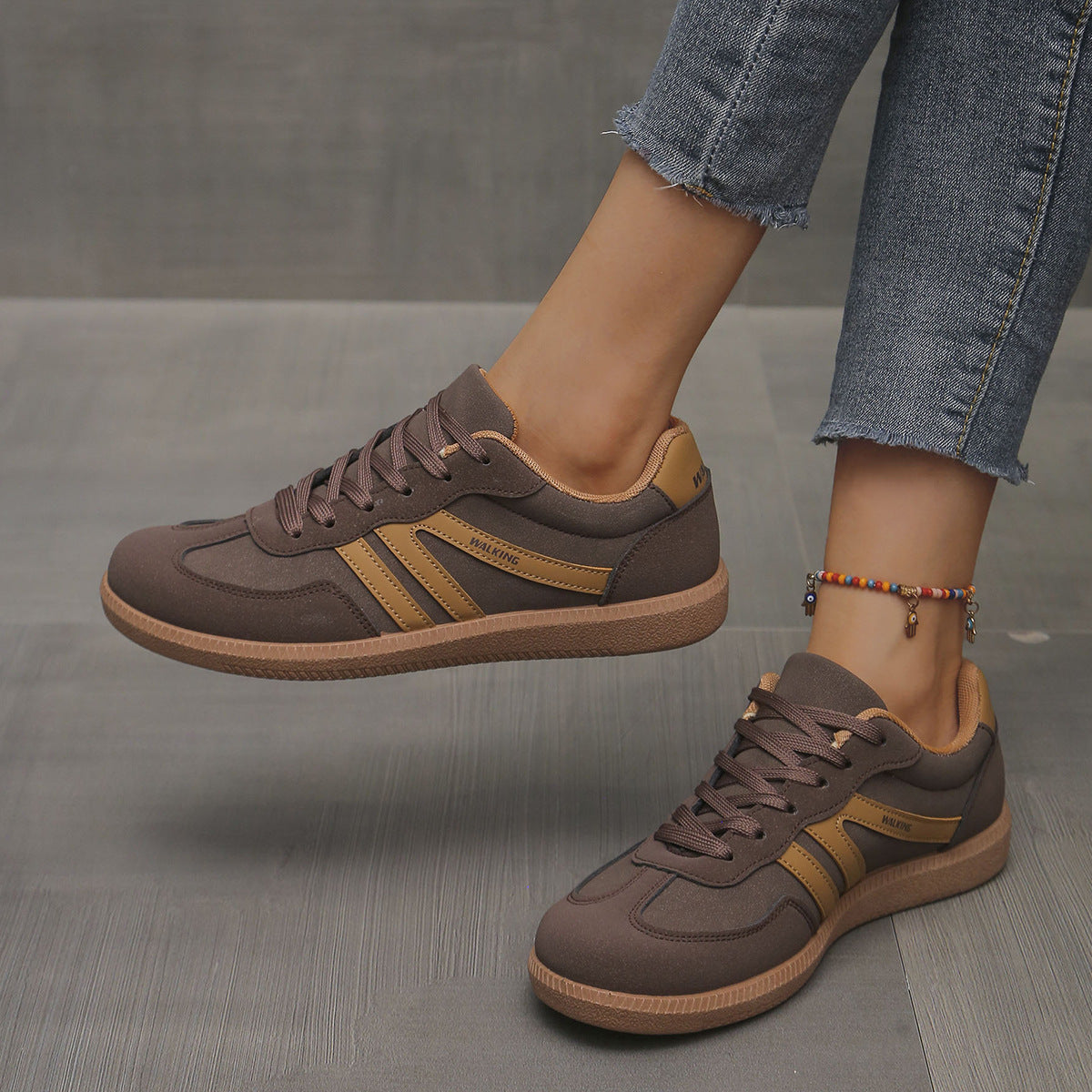 Jenny | Casual Lace-Up Sneakers