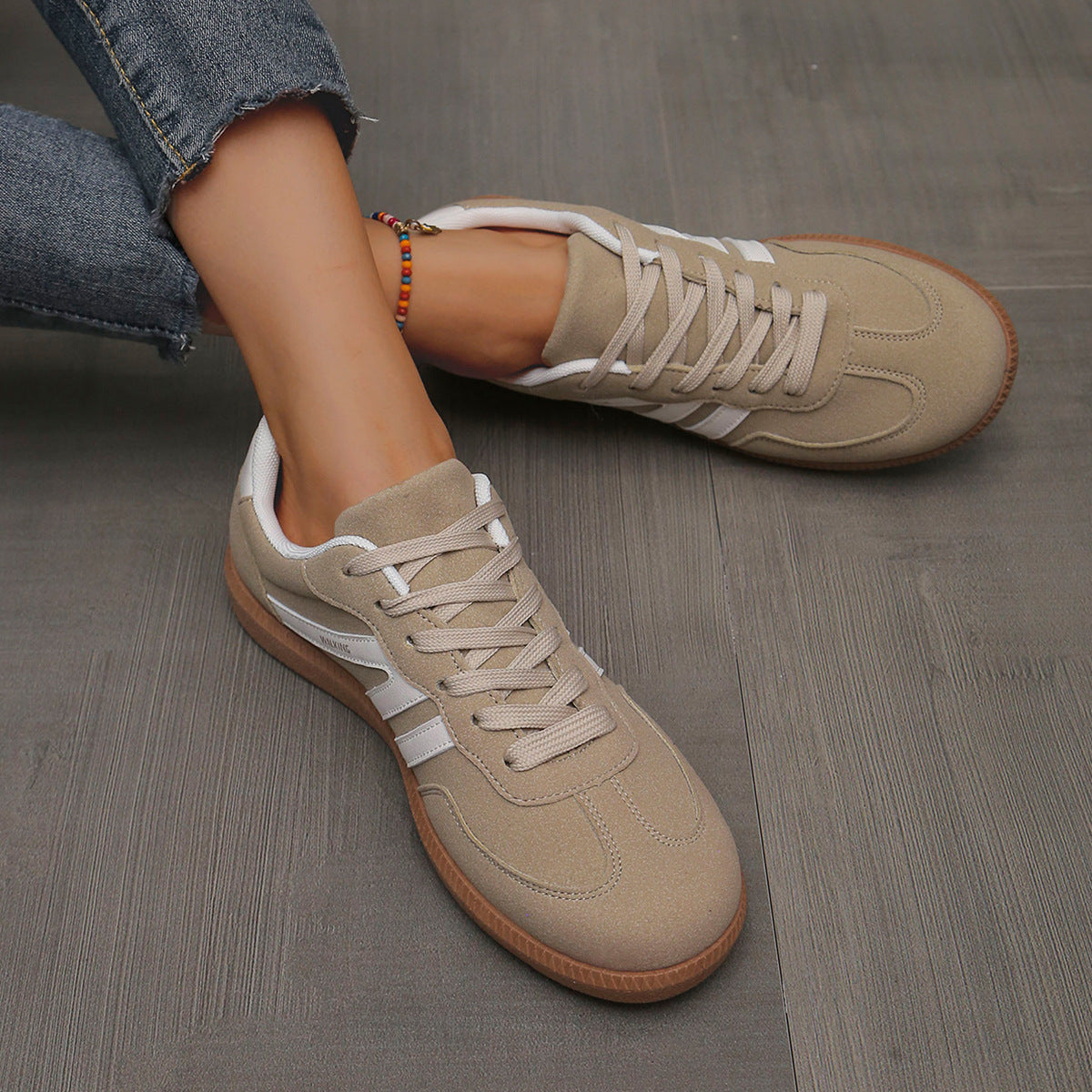 Jenny | Casual Lace-Up Sneakers