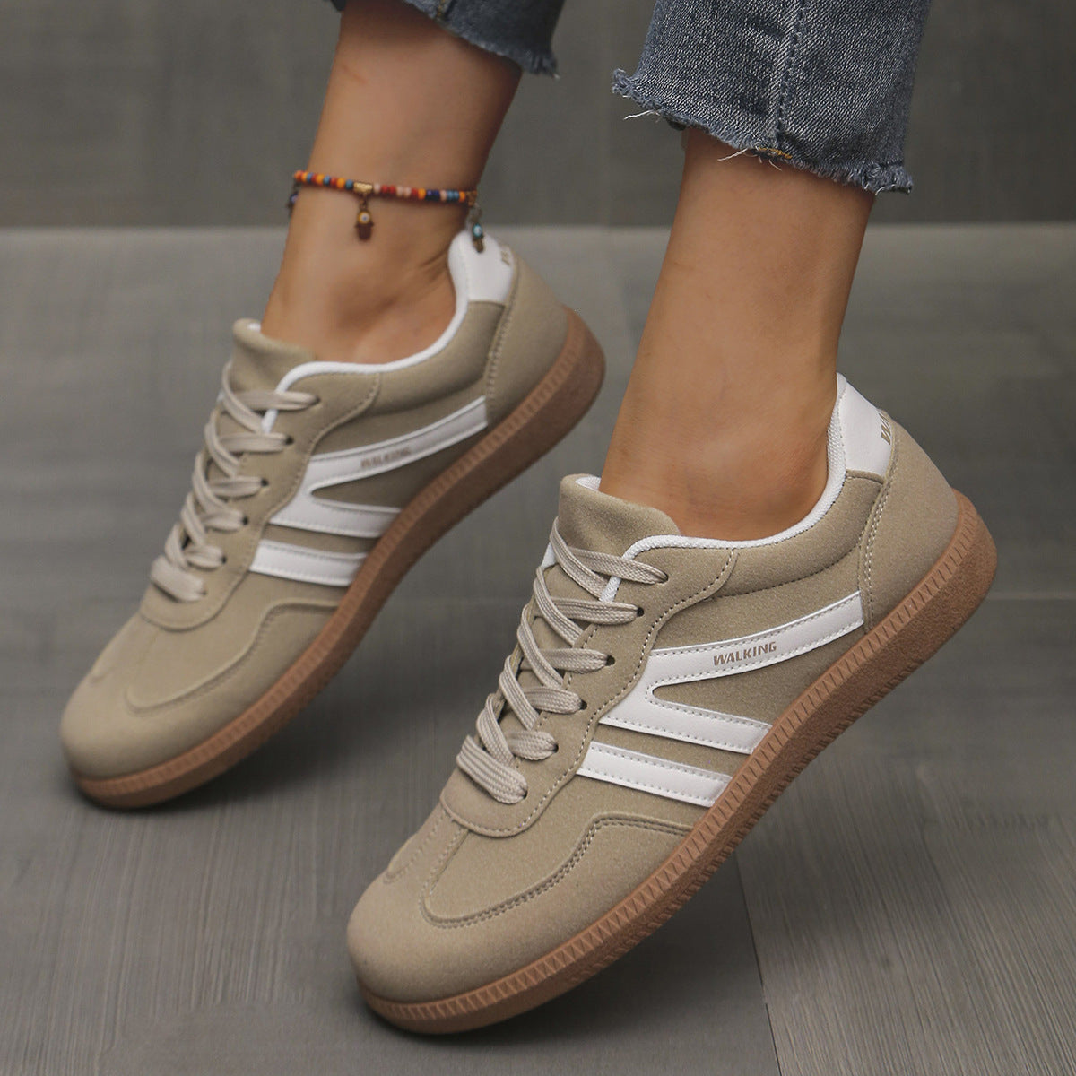 Jenny | Casual Lace-Up Sneakers