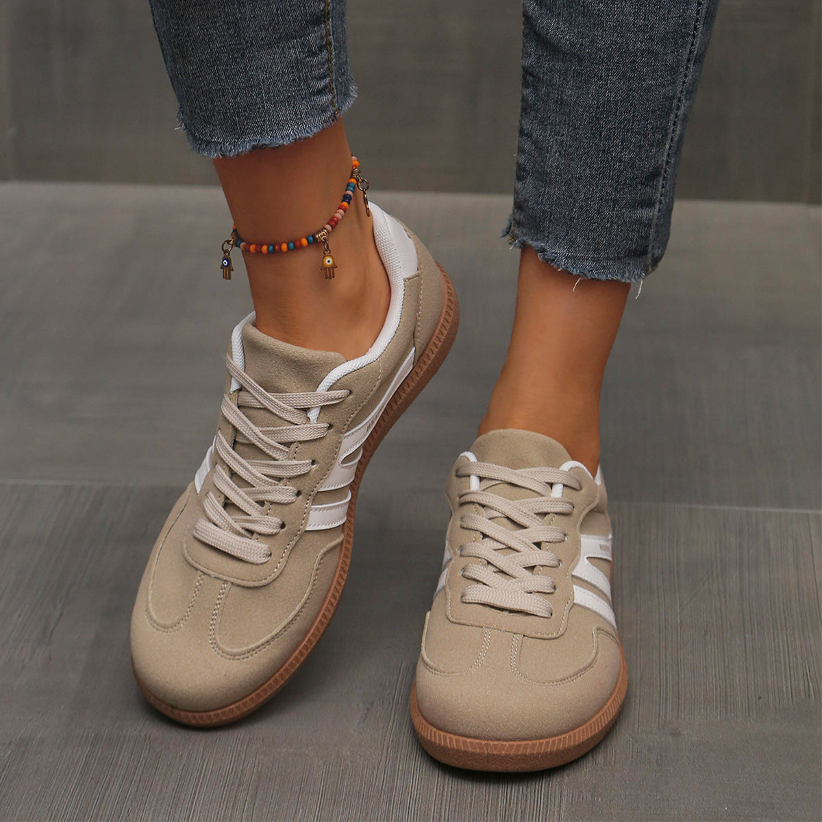 Jenny | Casual Lace-Up Sneakers