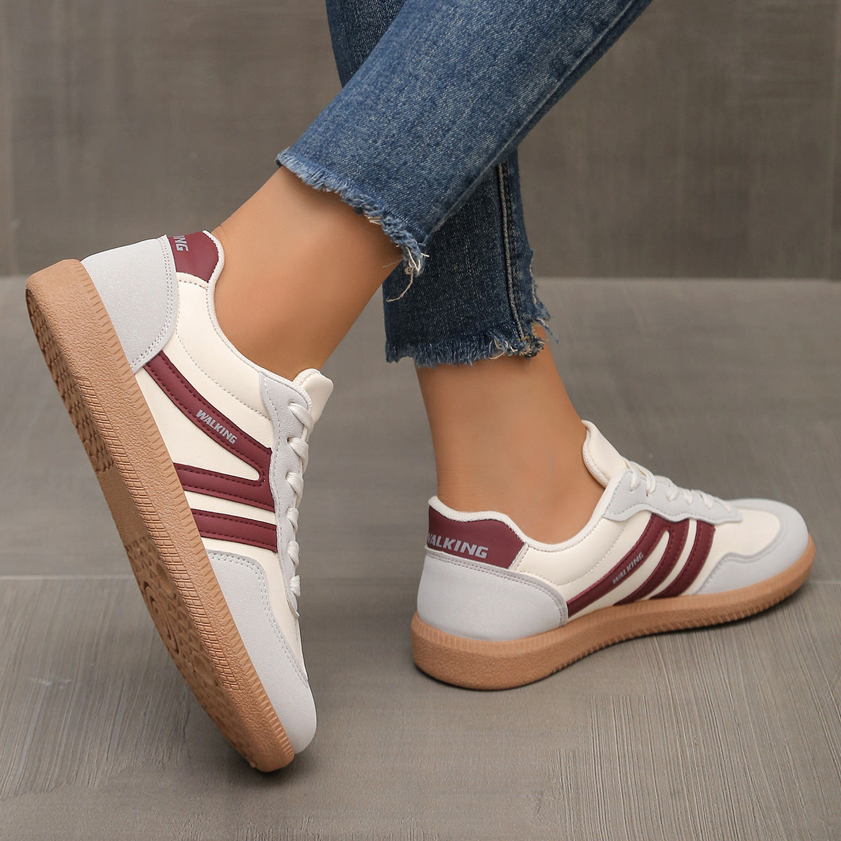 Jenny | Casual Lace-Up Sneakers