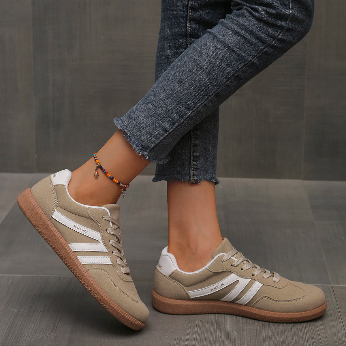 Jenny | Casual Lace-Up Sneakers