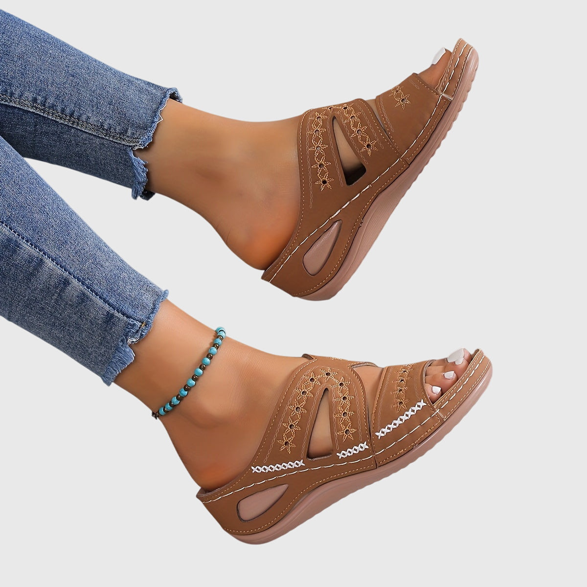 Noëlle™ Lightweight Orthopedic Sandals