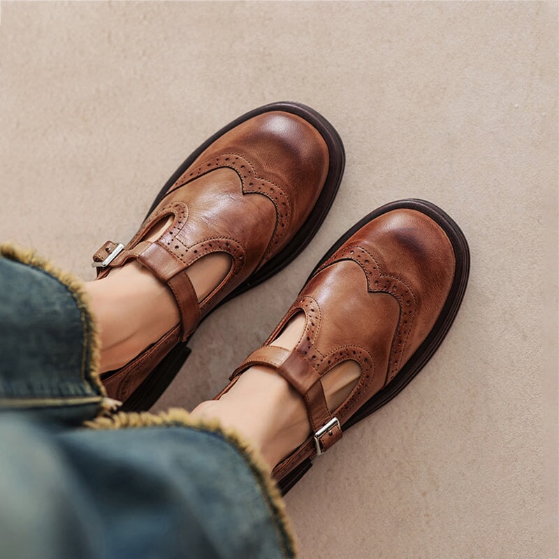 Elegant Mary Janes Made Of Leather