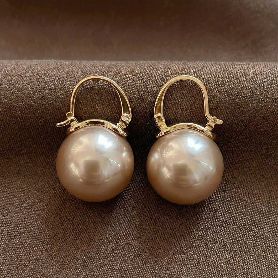 Shaia - Shimmering Pearl Earrings