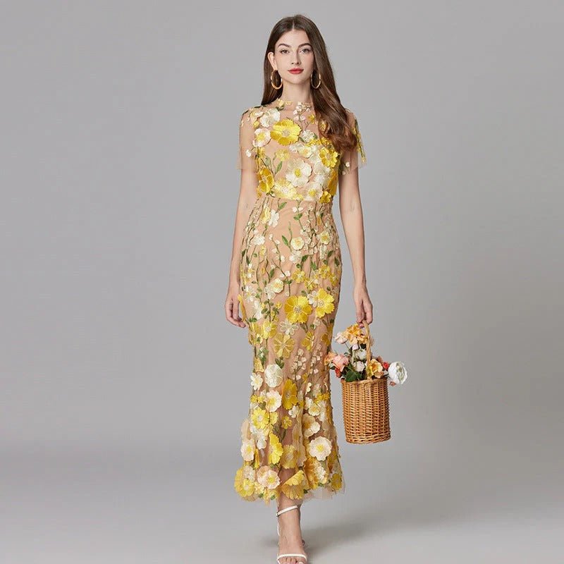 Scarlett | Women's Floral Applique Sleeveless Maxi Dress